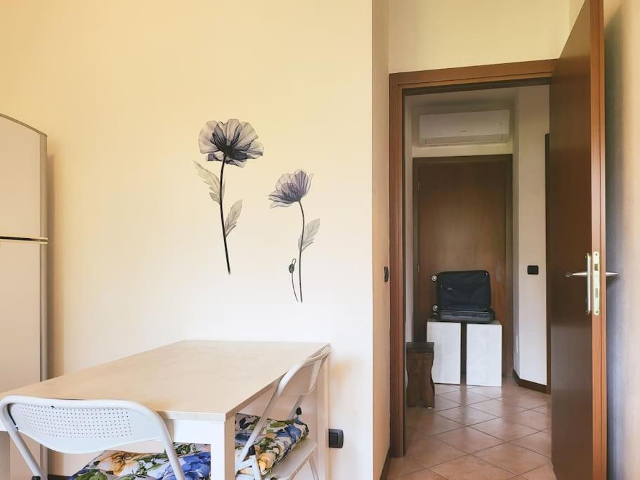 Nido Dei Gelsi Vicino Al Lago Free Parking Intra Esterno foto